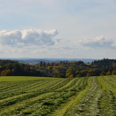 Landluft Ferien - Morgentau *